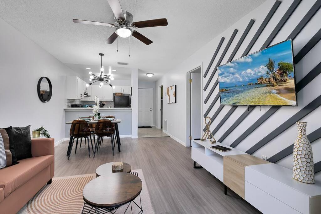 Oasis 203 - Symmetry & Serenity Titusville Exteriér fotografie